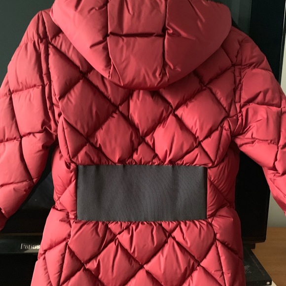 Moncler Red Puffer Jacket - Picture 3 of 8